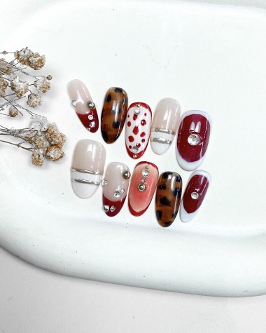Nail Arts