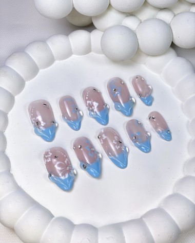 Nail Arts