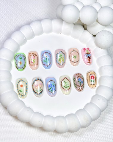 Nail Arts
