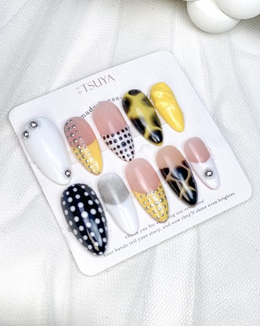 Nail Arts