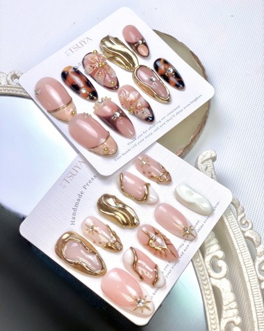Nail Arts