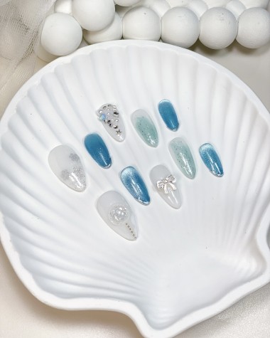 Nail Arts